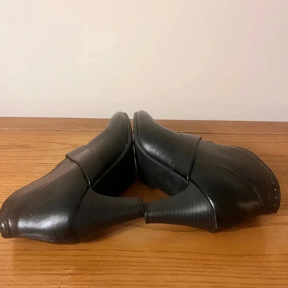 Lifestride sz 7 black ankle boots - Picture 3 of 6